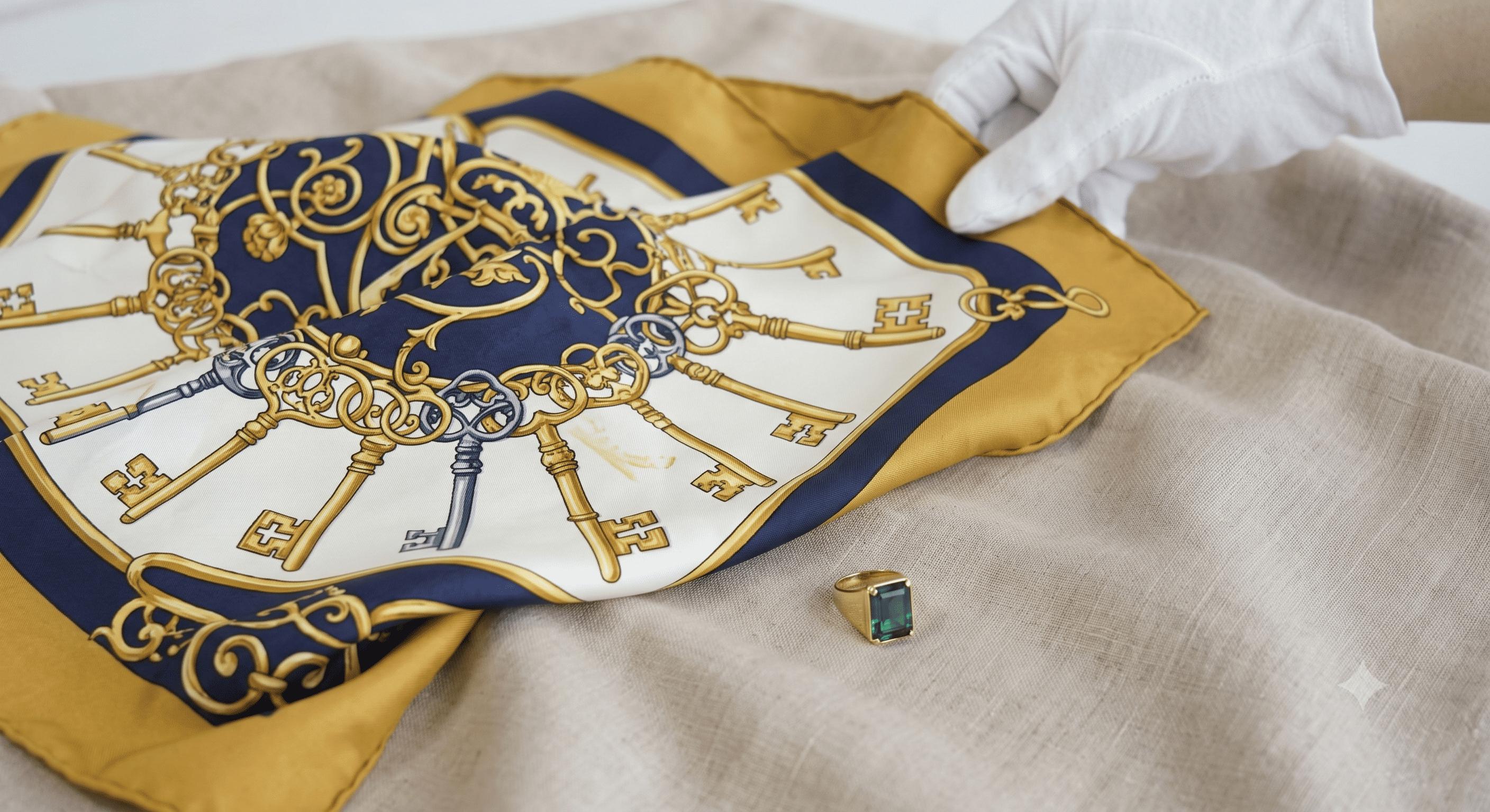 Vintage Hermès Les Clés silk scarf